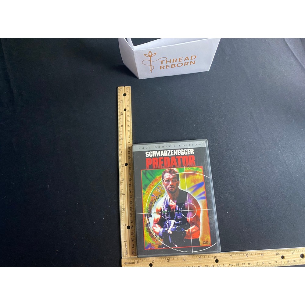 Predator DVD Full Screen‎ Edition Arnold Schwarzenegger Action Movie